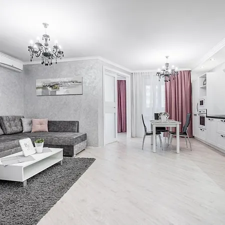 Hi-tech Mgapartments Apartment